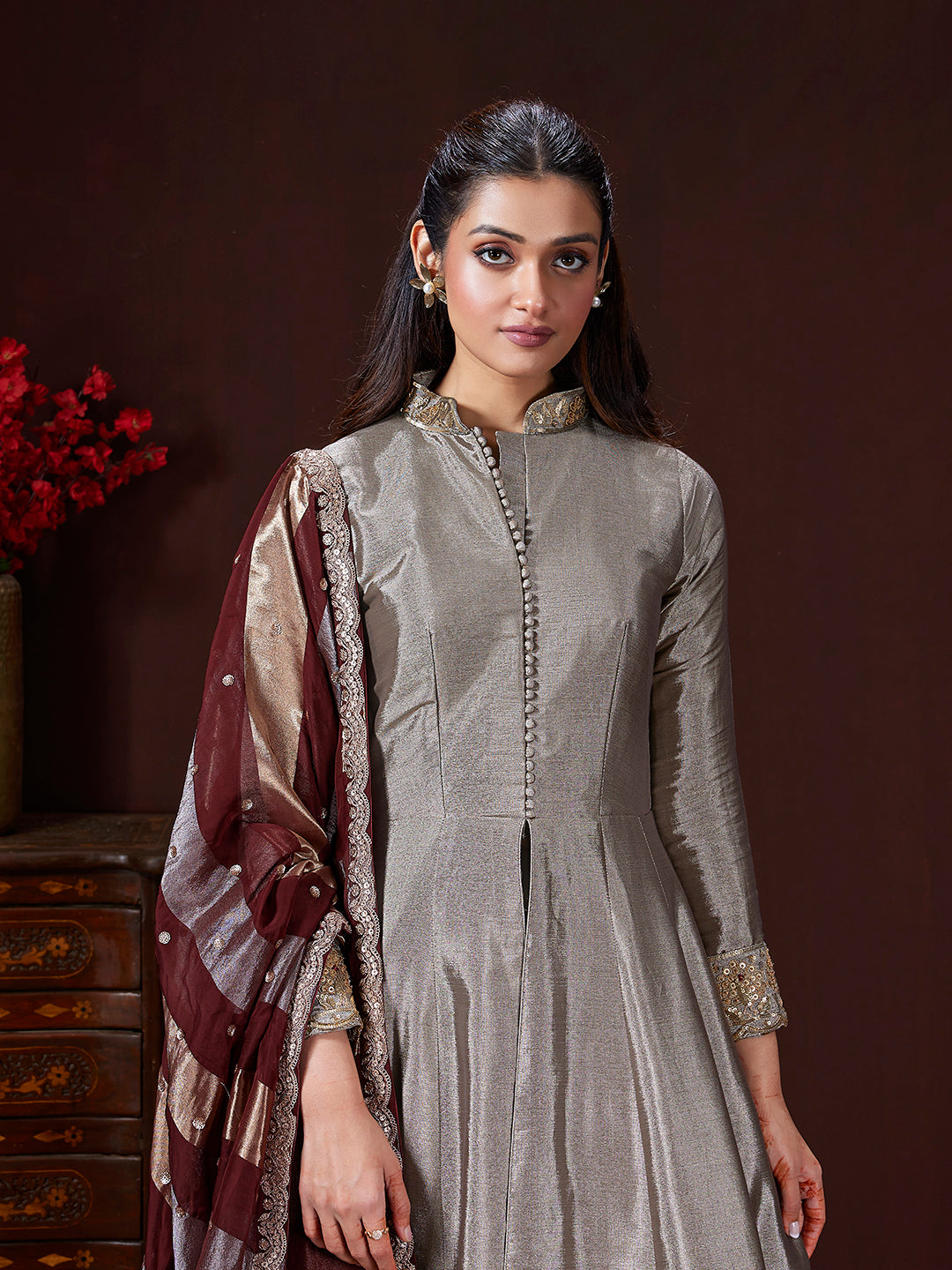 Champagne Gold Minimal Zari Anarkali